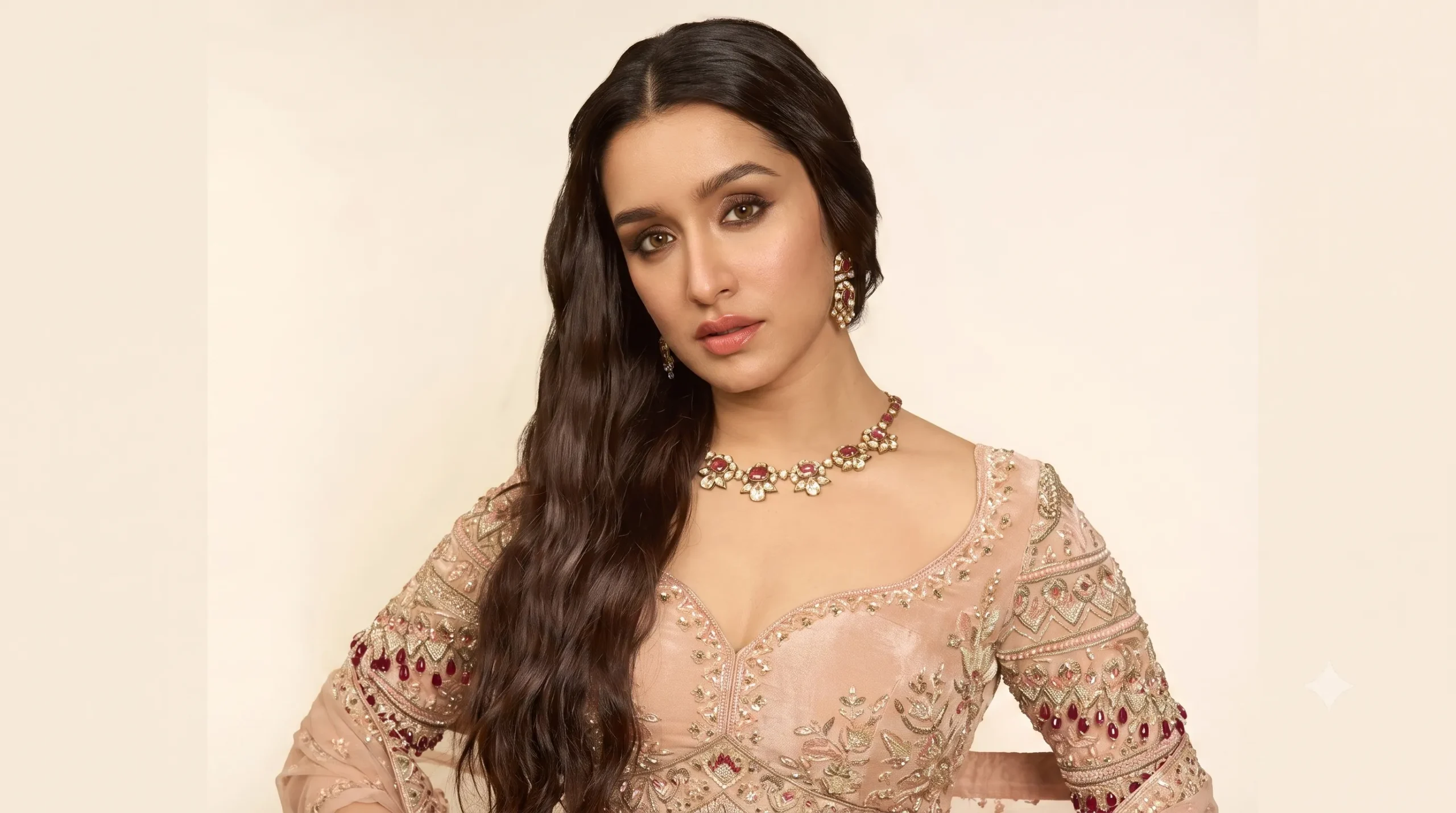 Shraddha Kapoor Is Bollywood's Instagram Queen
