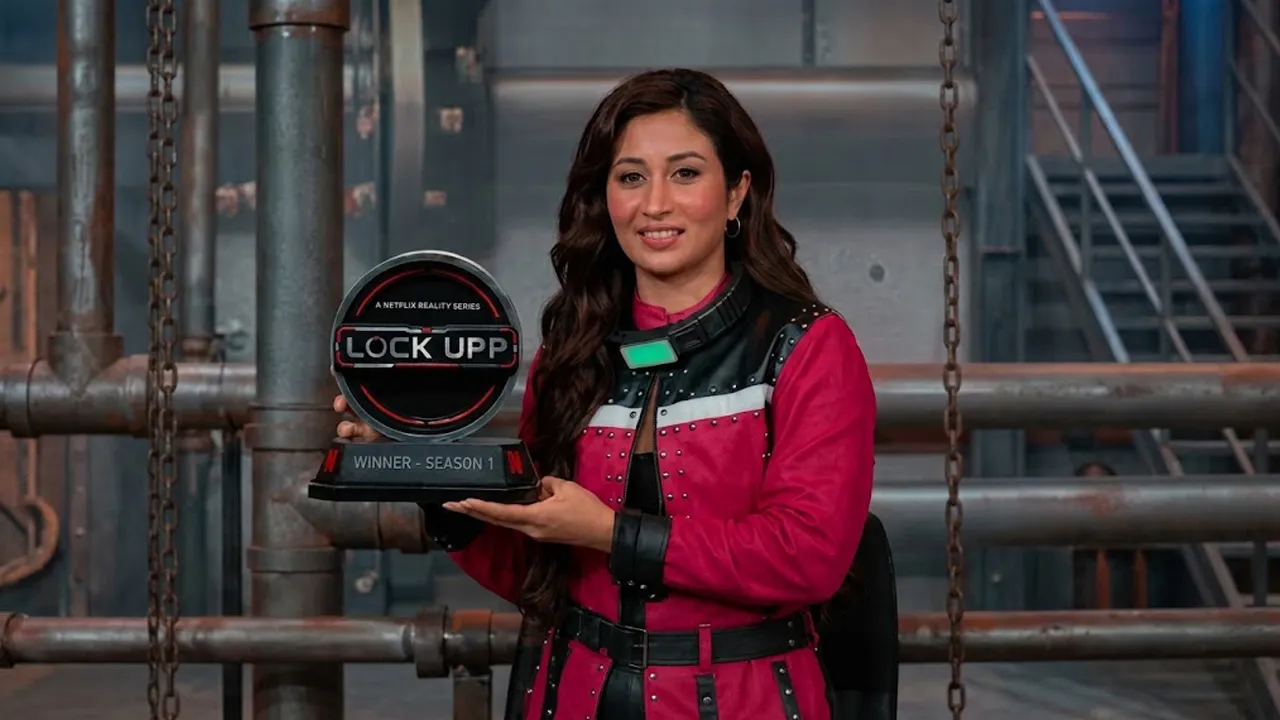 Shreya Kalra Takes the Crown